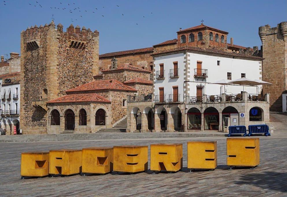 Tu Alojamiento En Caceres Cáceres Exterior foto